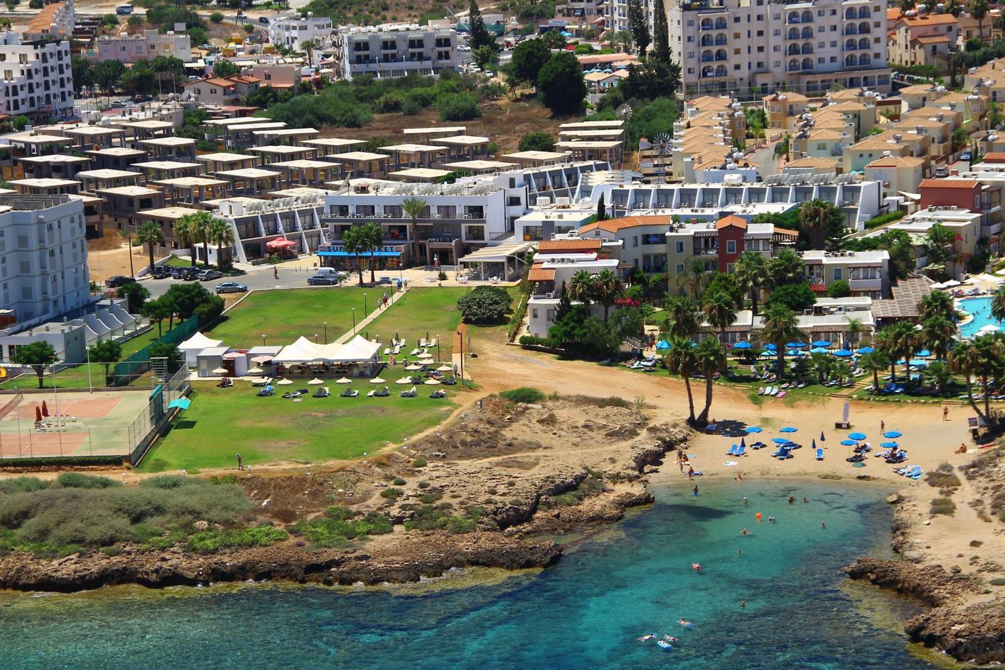 Penelope Beach Hotel Apts Protaras Exterior photo