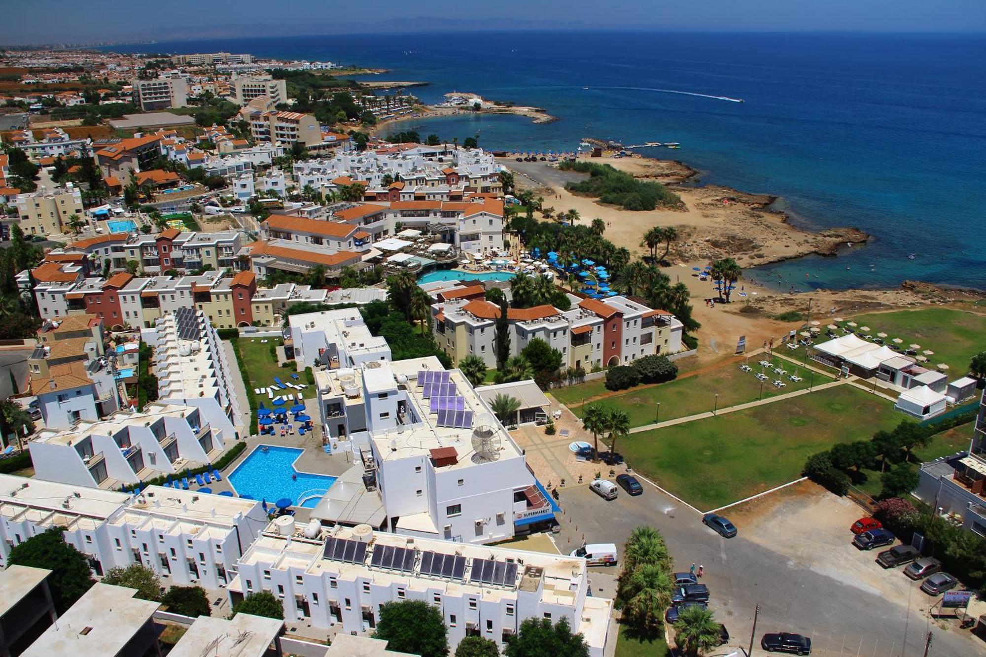 Penelope Beach Hotel Apts Protaras Exterior photo